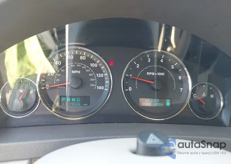 2005 Jeep Grand Cherokee Limited z USA, uszkodzony, nr VIN 1J8HR58225C678131